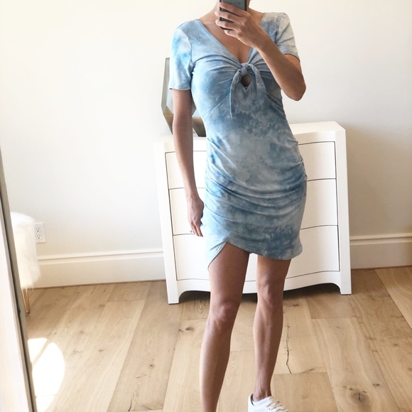 Small Sky Blue Tie Dye Knot T Shirt Dress - Picture 5 of 7